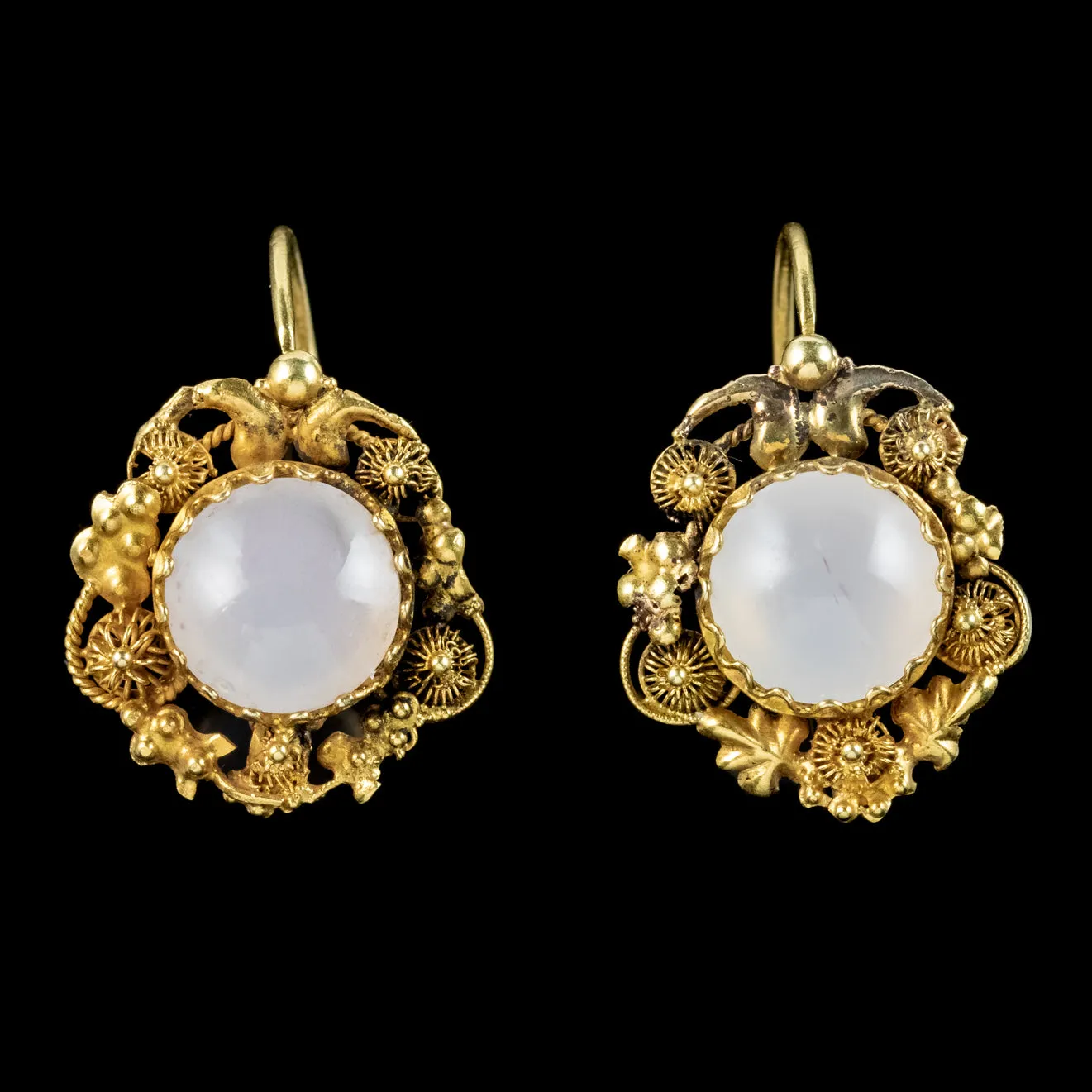 ANTIQUE GEORGIAN DAY AND NIGHT CHALCEDONY DROP EARRINGS 18CT GOLD CIRCA 1800