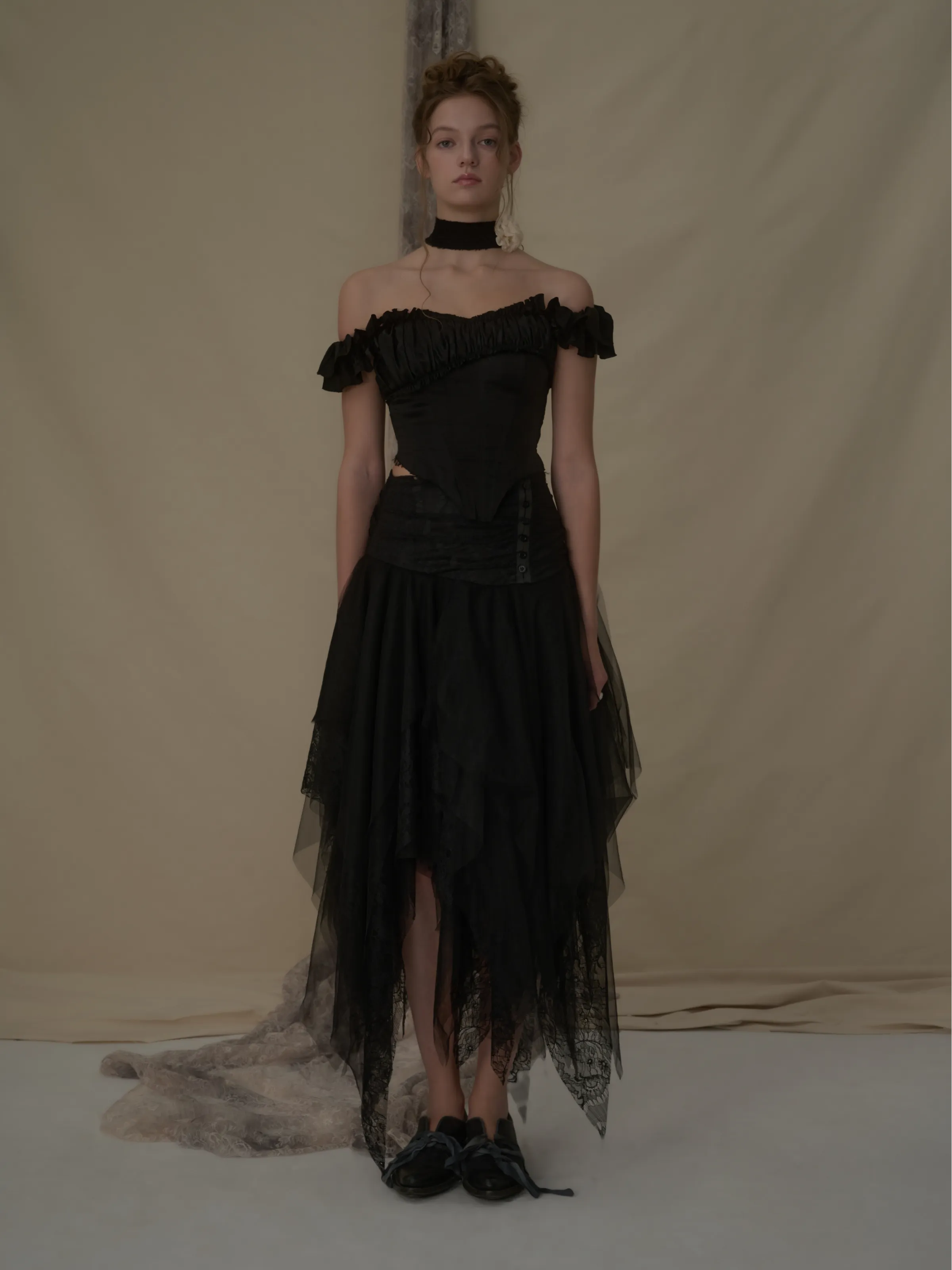 Black Lace Asymmetric Mesh Mid-Length Skirt