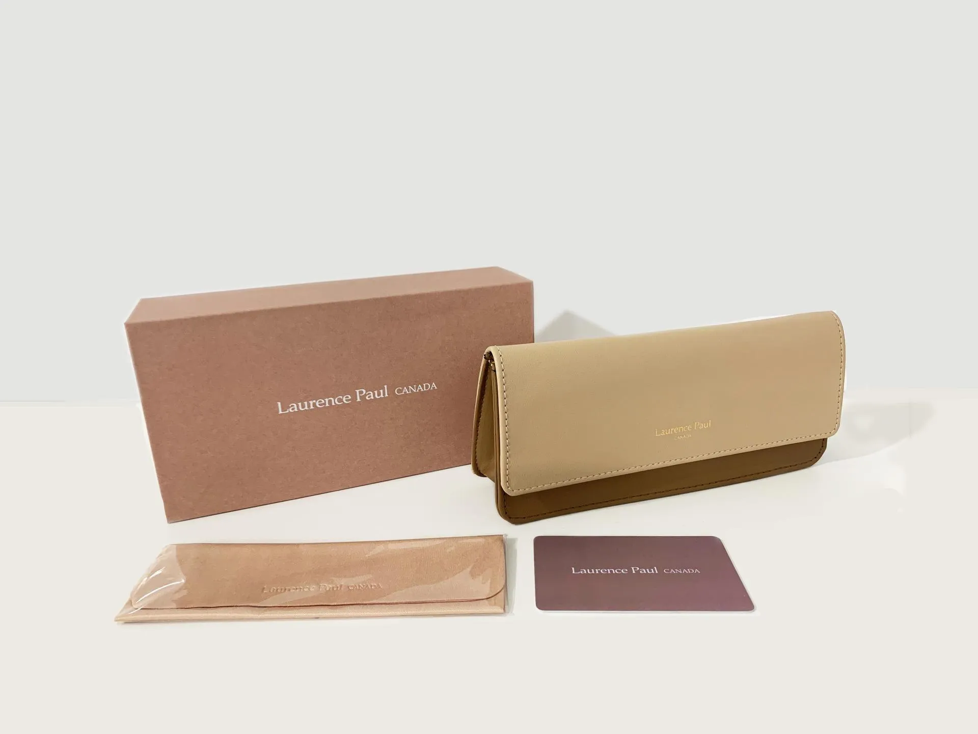 Chic Canadian Titanium Sunglasses with Luxurious Rose & Gold Details for Optimal Sun Protection