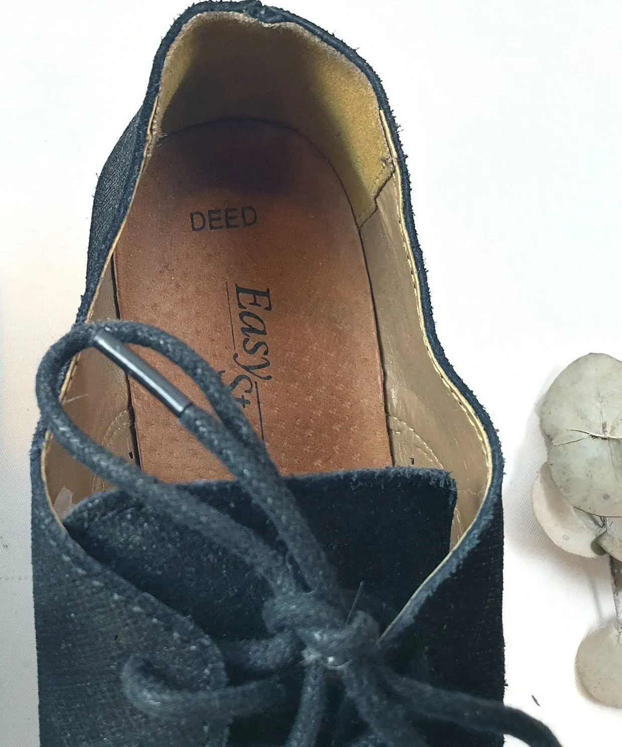 Easy Steps "Deed" metalic black leather lace up shoes size 38