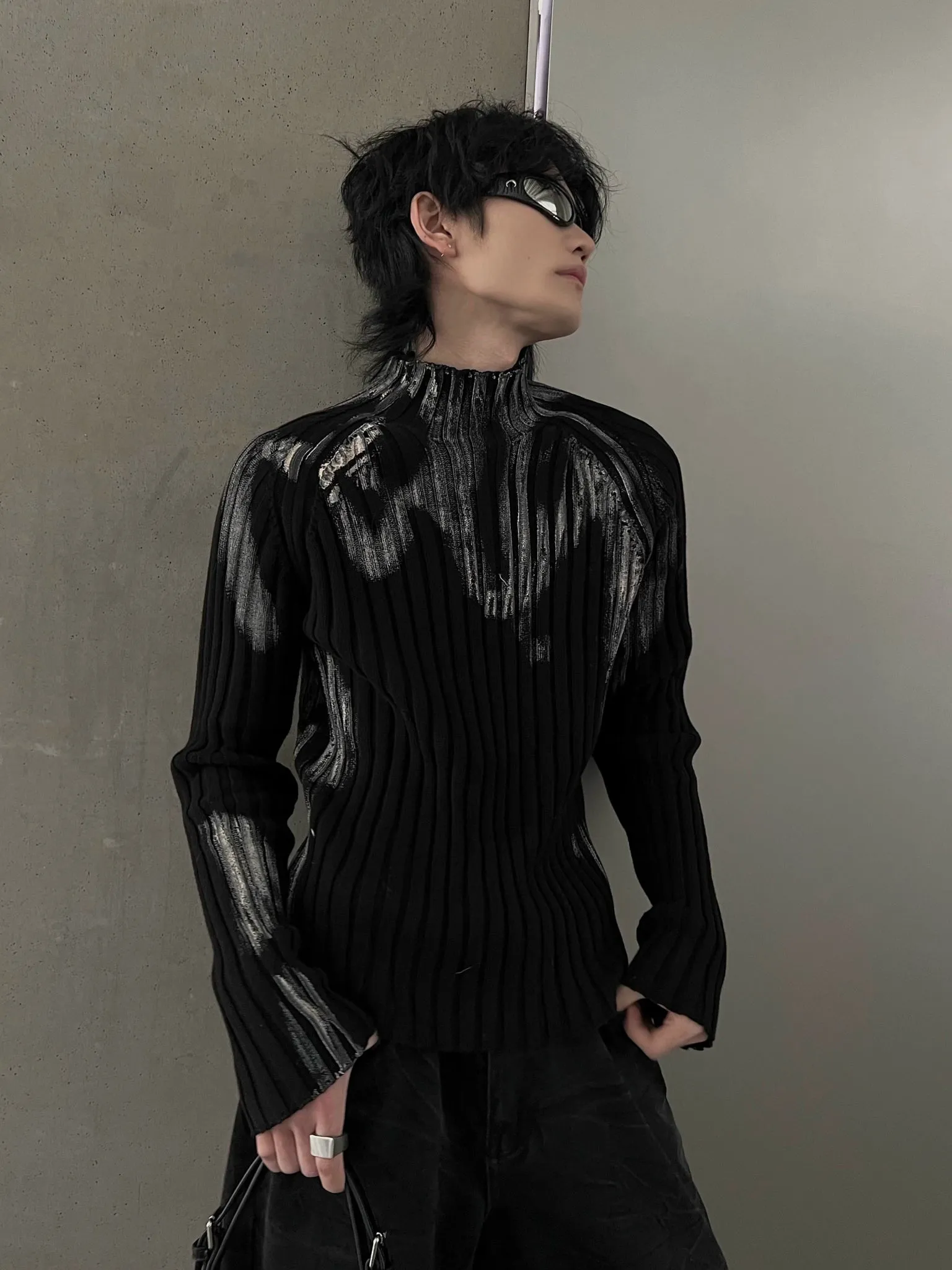 Graphic Design Mock Neck Tops SLW0003