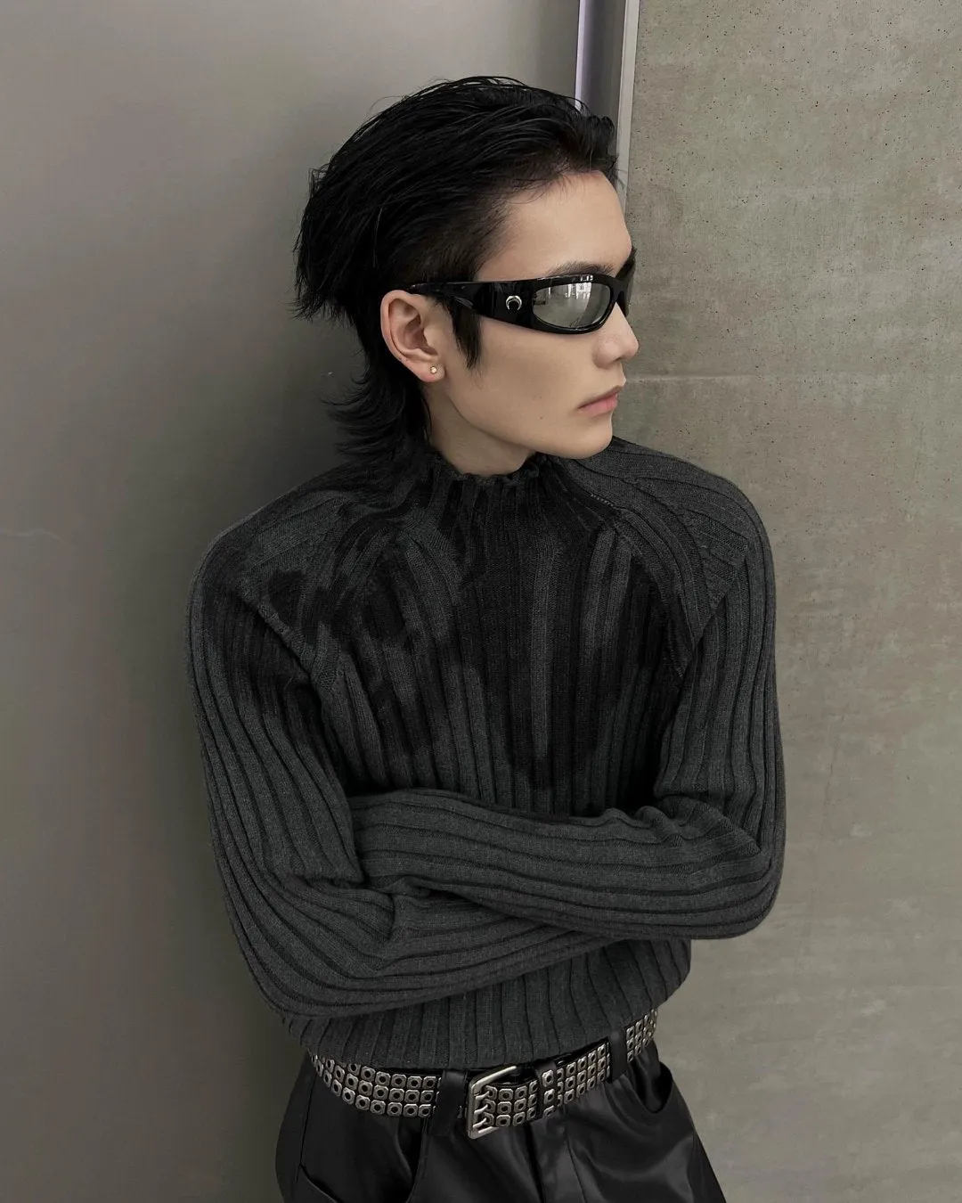 Graphic Design Mock Neck Tops SLW0003