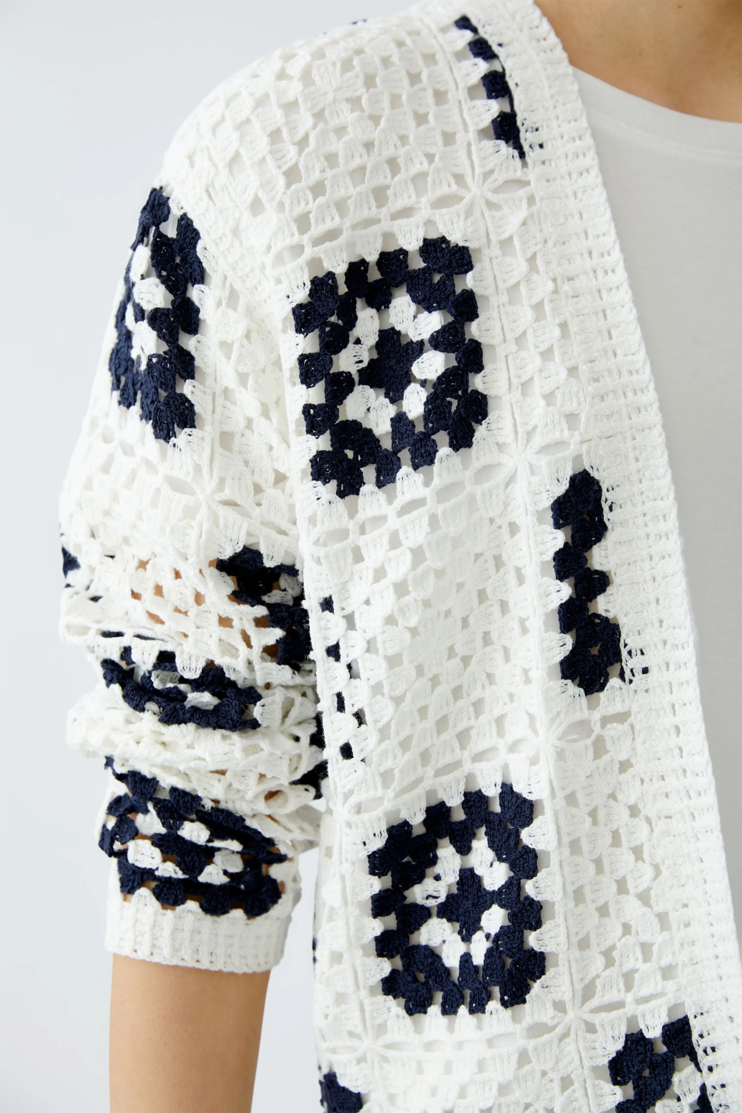 Oui White/Navy Crochet Cardigan
