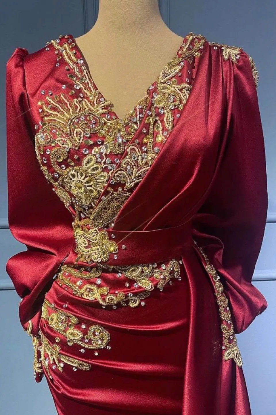 Red evening dresses with sleeves elegant floor-length prom dresses