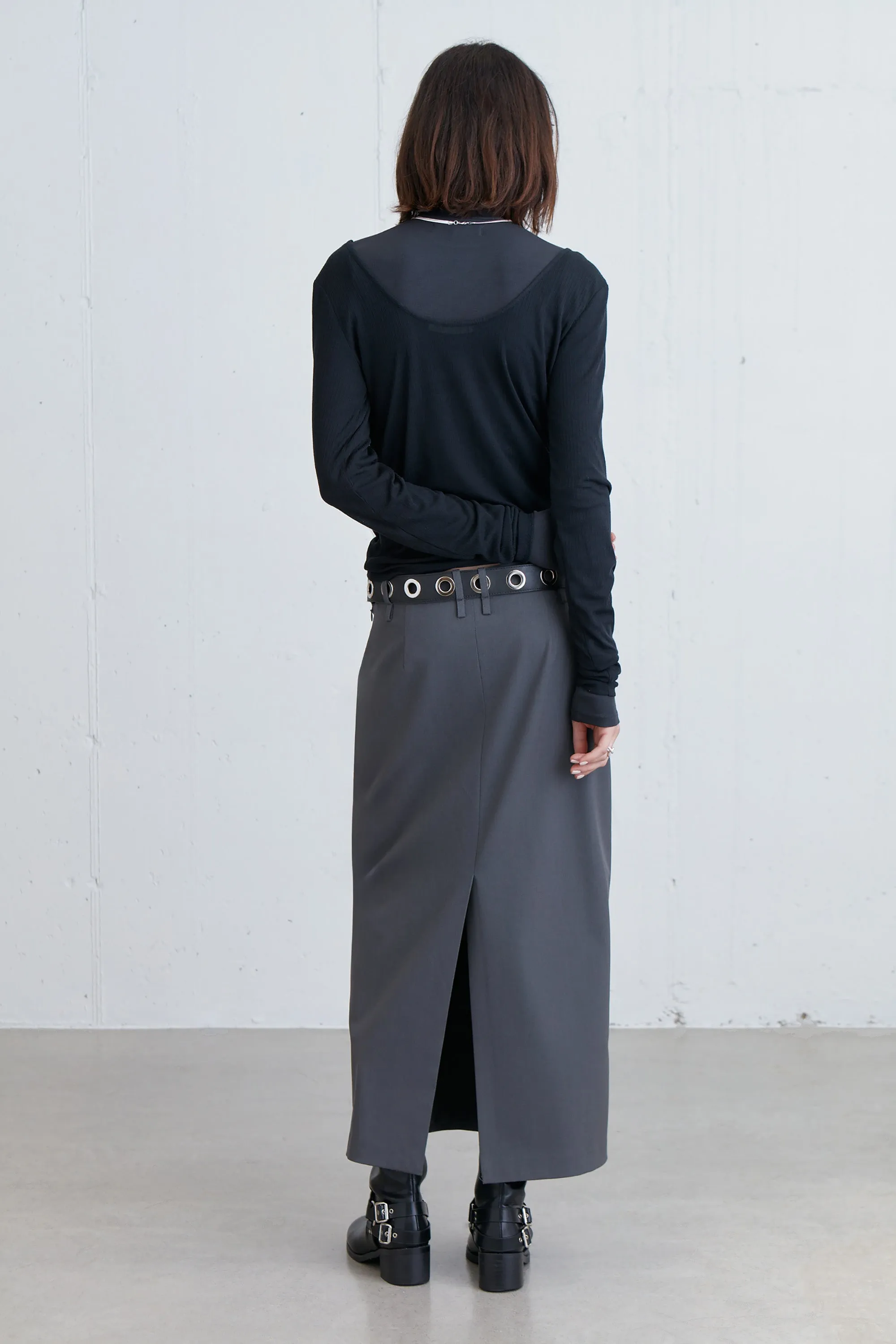 SHEER SCOOP NECK LONG SLEEVE TOP