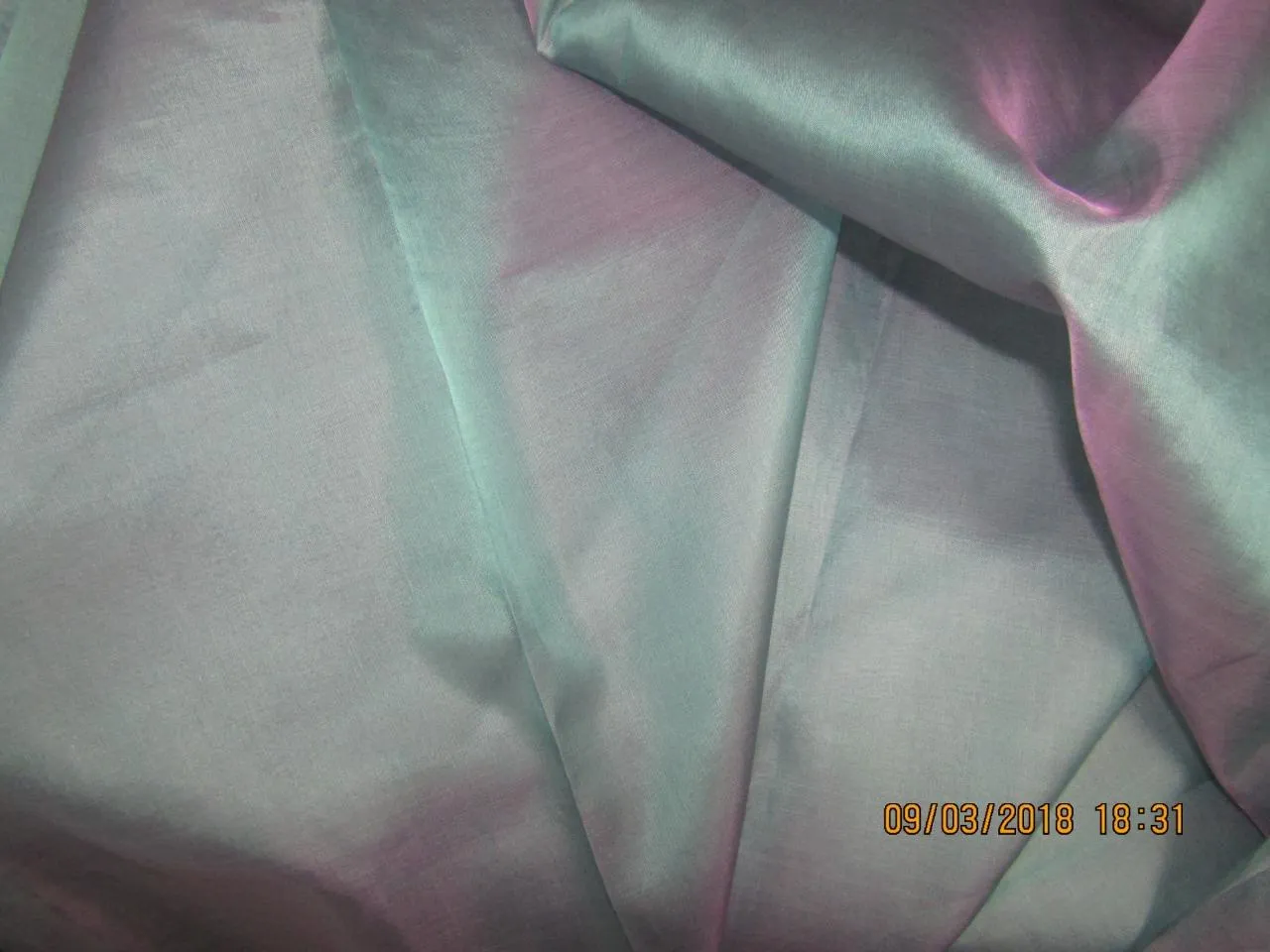 Silk Organza fabric blue x pink color 54&quot; wide pkt #28[6]