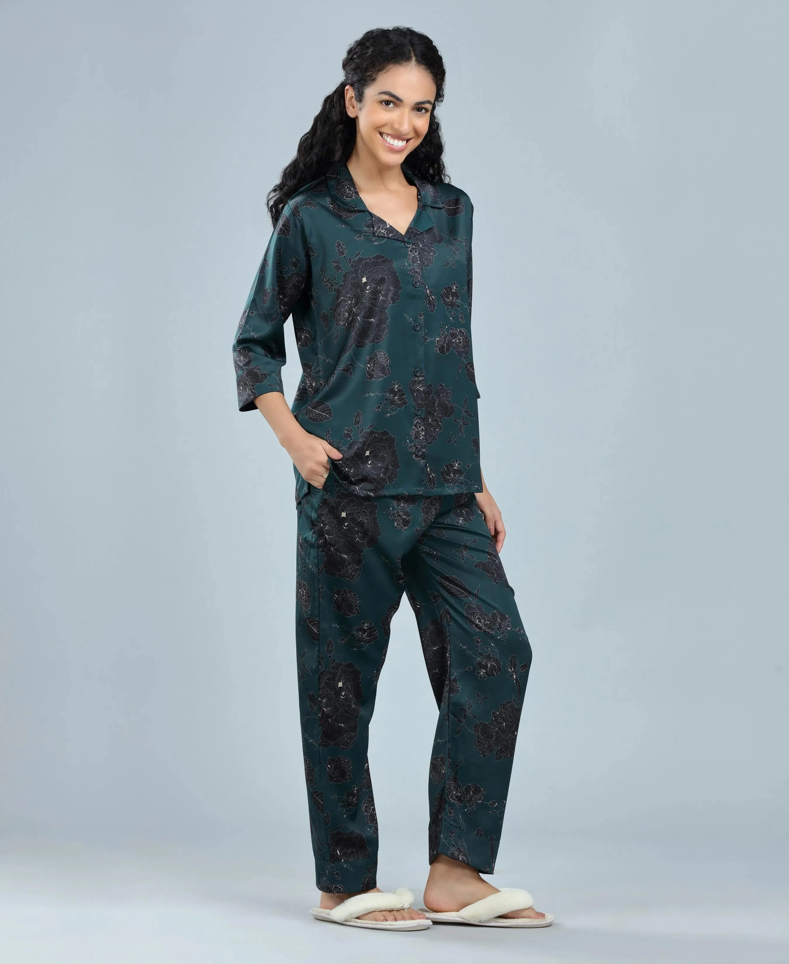 Velure Delightful Floral Satin Print Night Suit